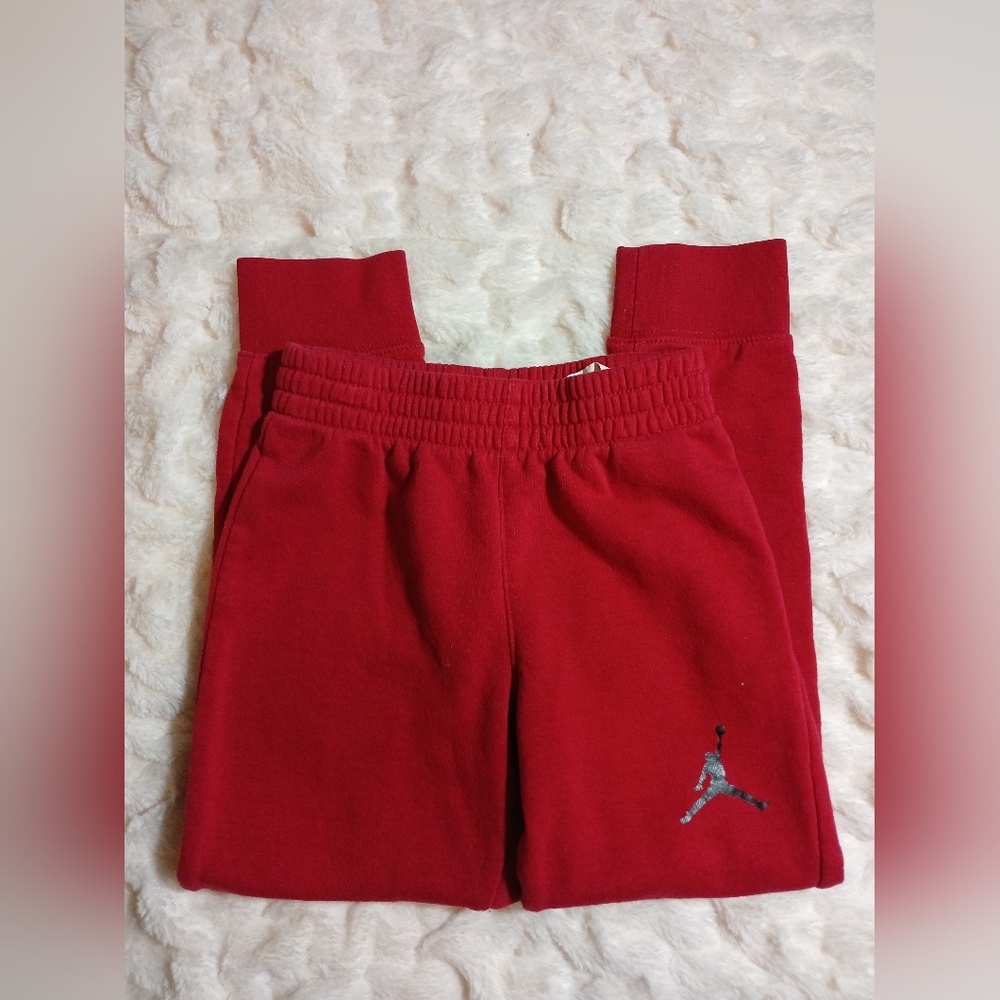 Air Jordan Joggers Boys Sz. 5-6 Yrs Red Youth Jumpman Logo